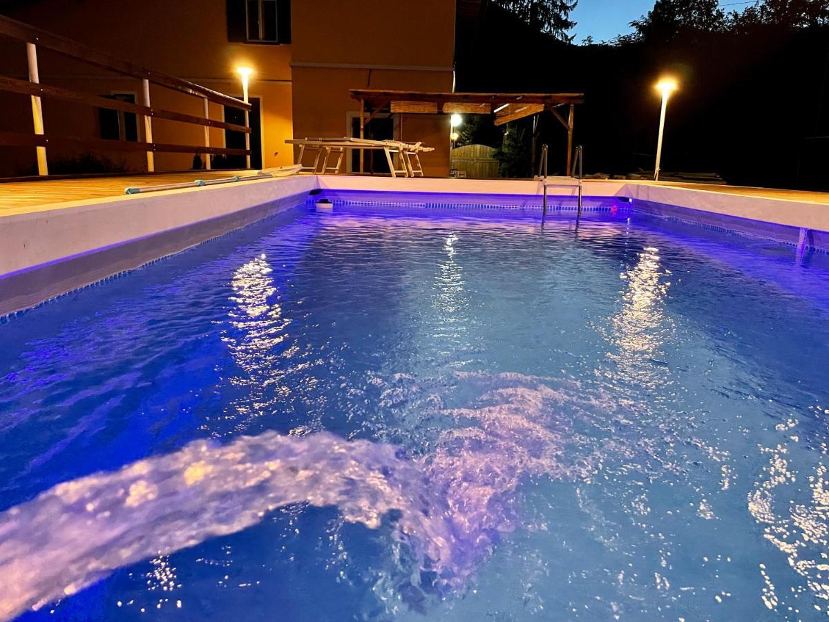 Impronte Nel Bosco Bed & Breakfast Calice al Cornoviglio Luaran gambar